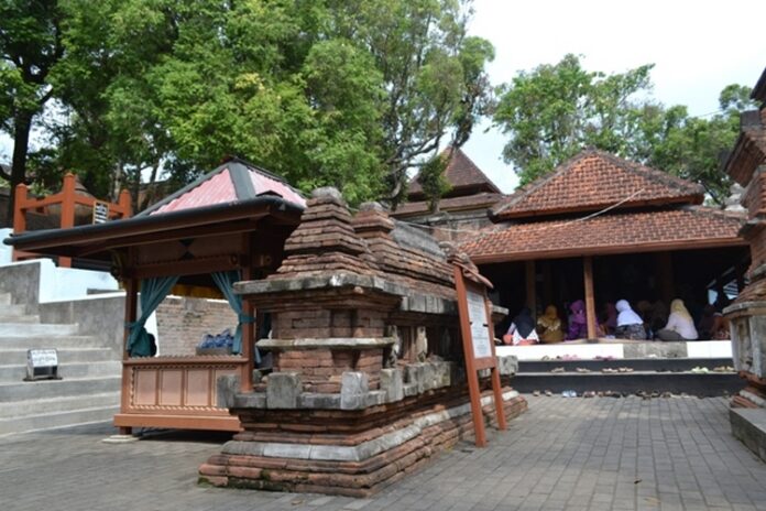 Makam Suci Raja-raja Imogiri di Bantul Yogyakarta