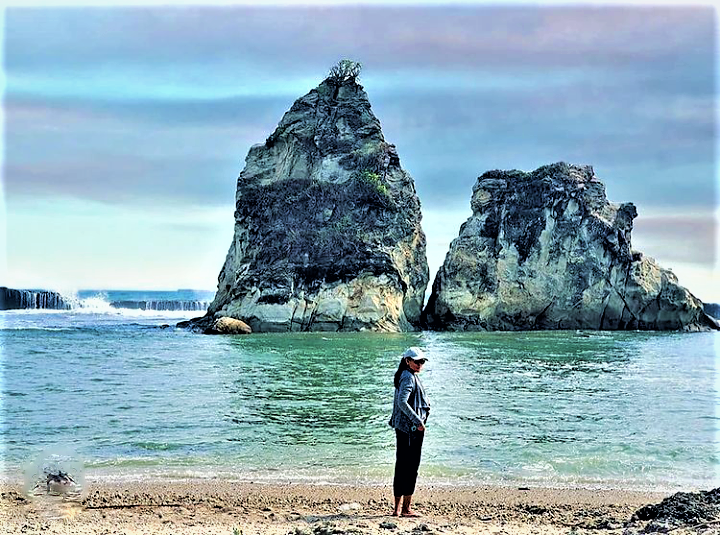 Pantai Sawarna Banten