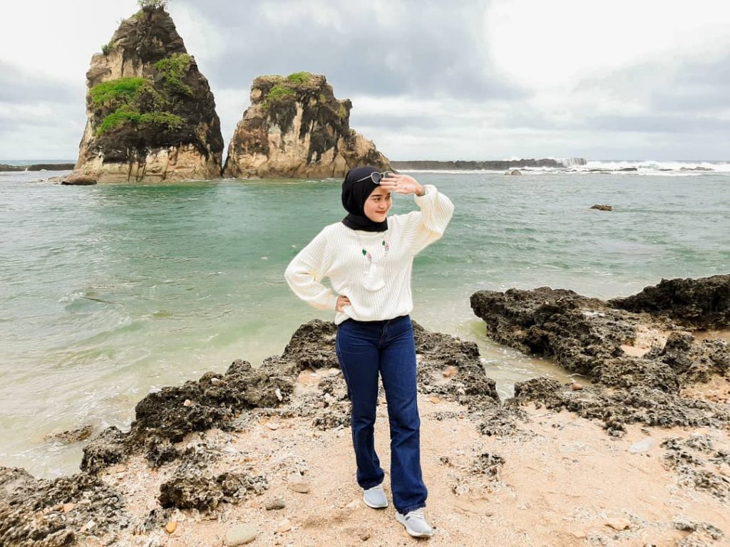 Pantai Sawarna Banten Pulau Jawa