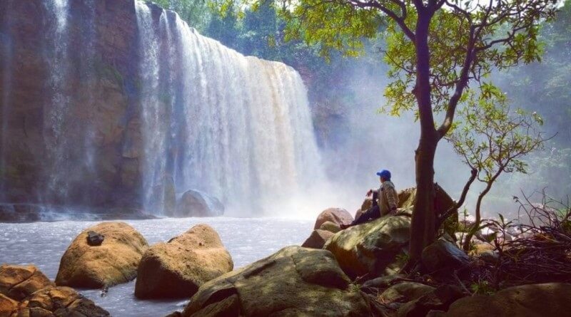 curug awang sukabumi