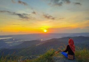 Gunung Lanang, Tempat Petilasan yang Dipercaya Mendatangkan Berkah