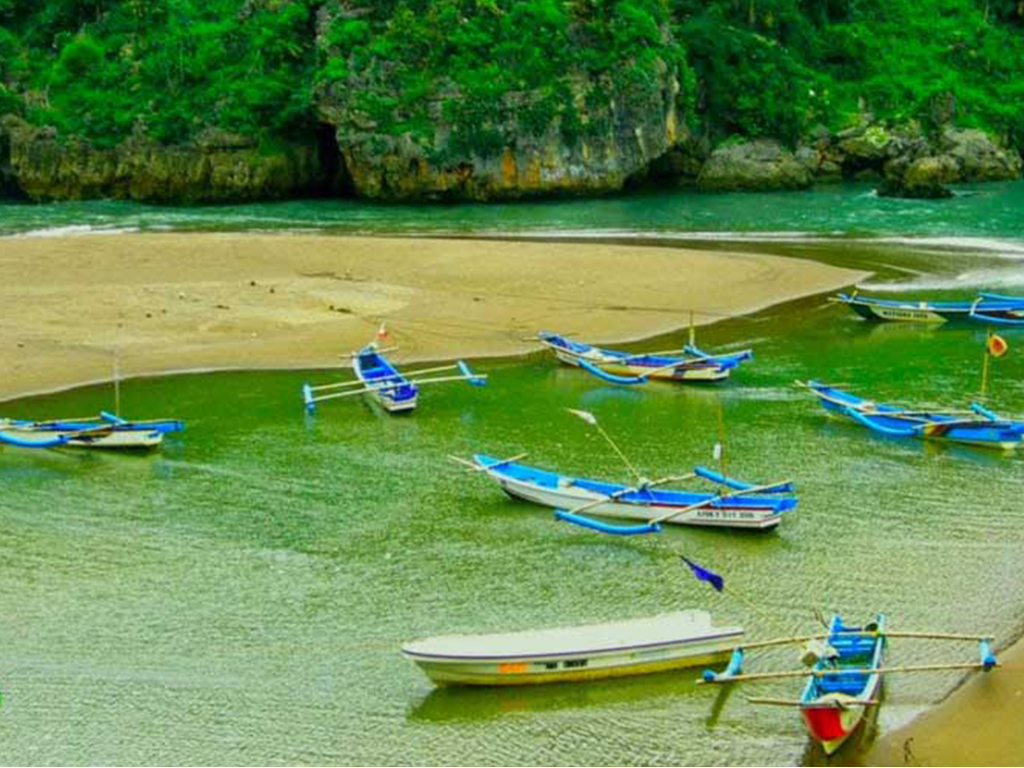 Pantai Baron